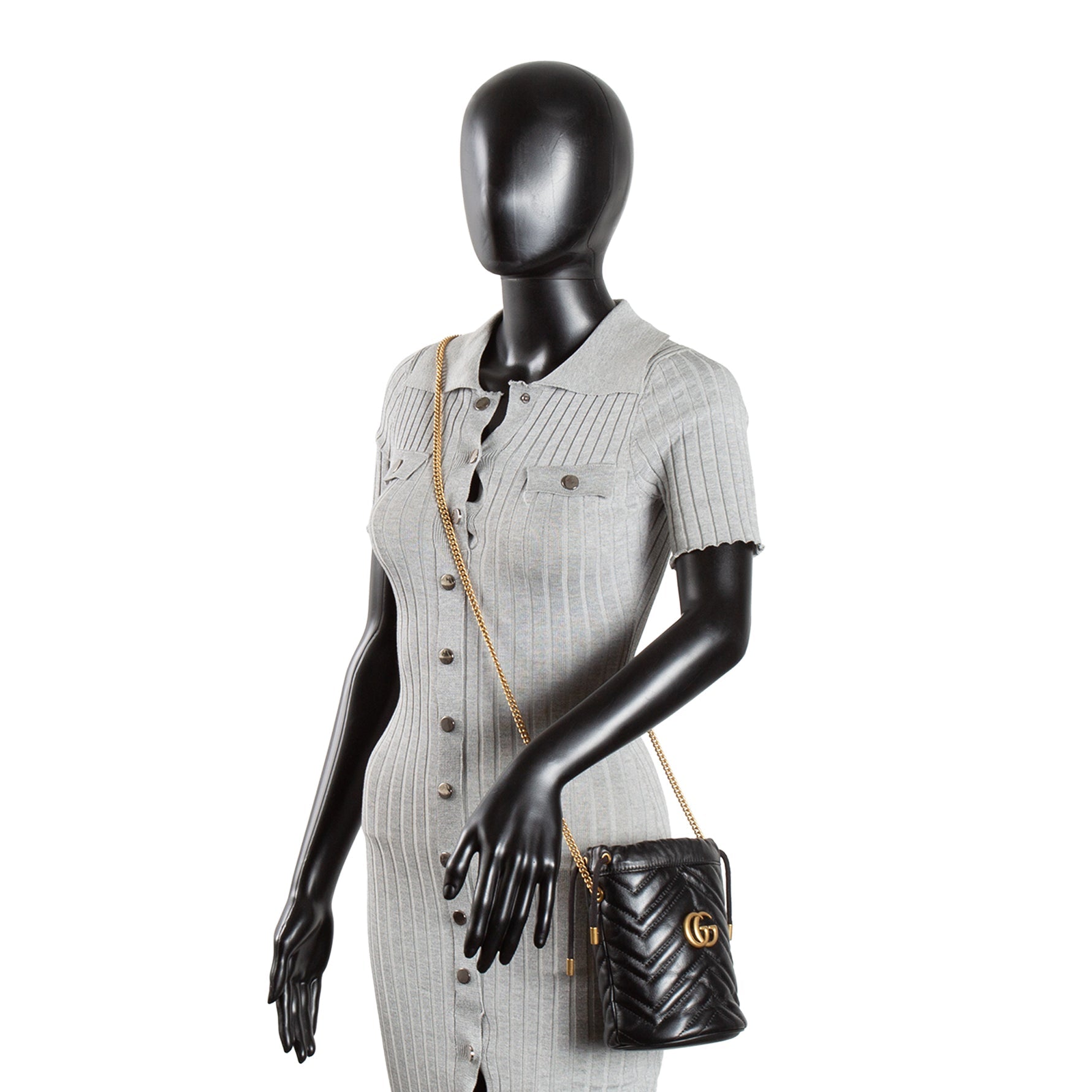GUCCI GG Marmont Small Bucket Bag - Black