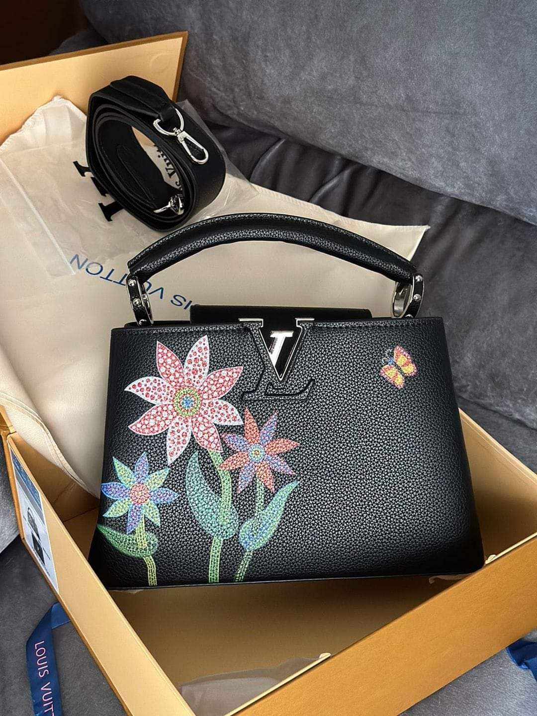 Lv Louis Vuitton bag